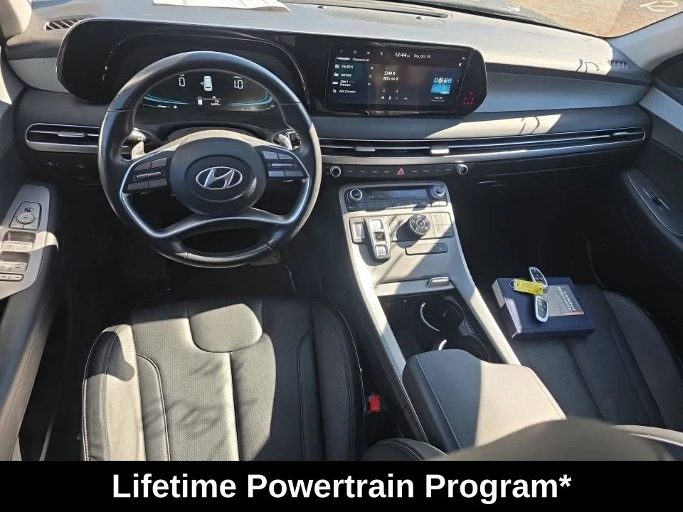 Used 2025 Black Metallic Hyundai XRT image 4