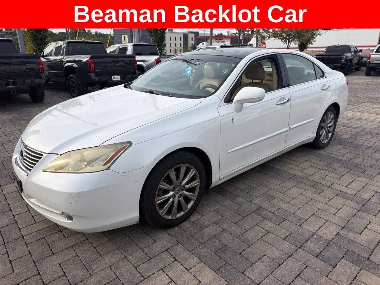 Used 2008 White Lexus 350 image 1