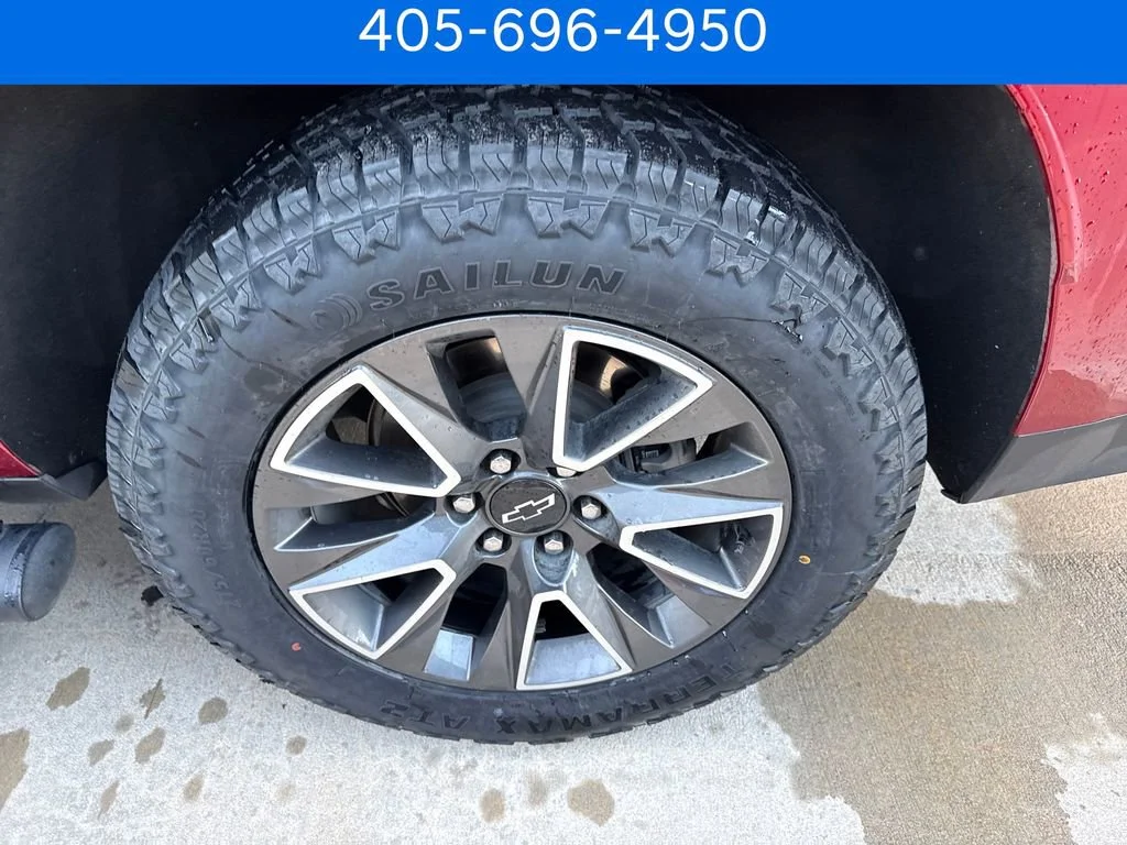 Pre-Owned 2023 Chevrolet Suburban Z71