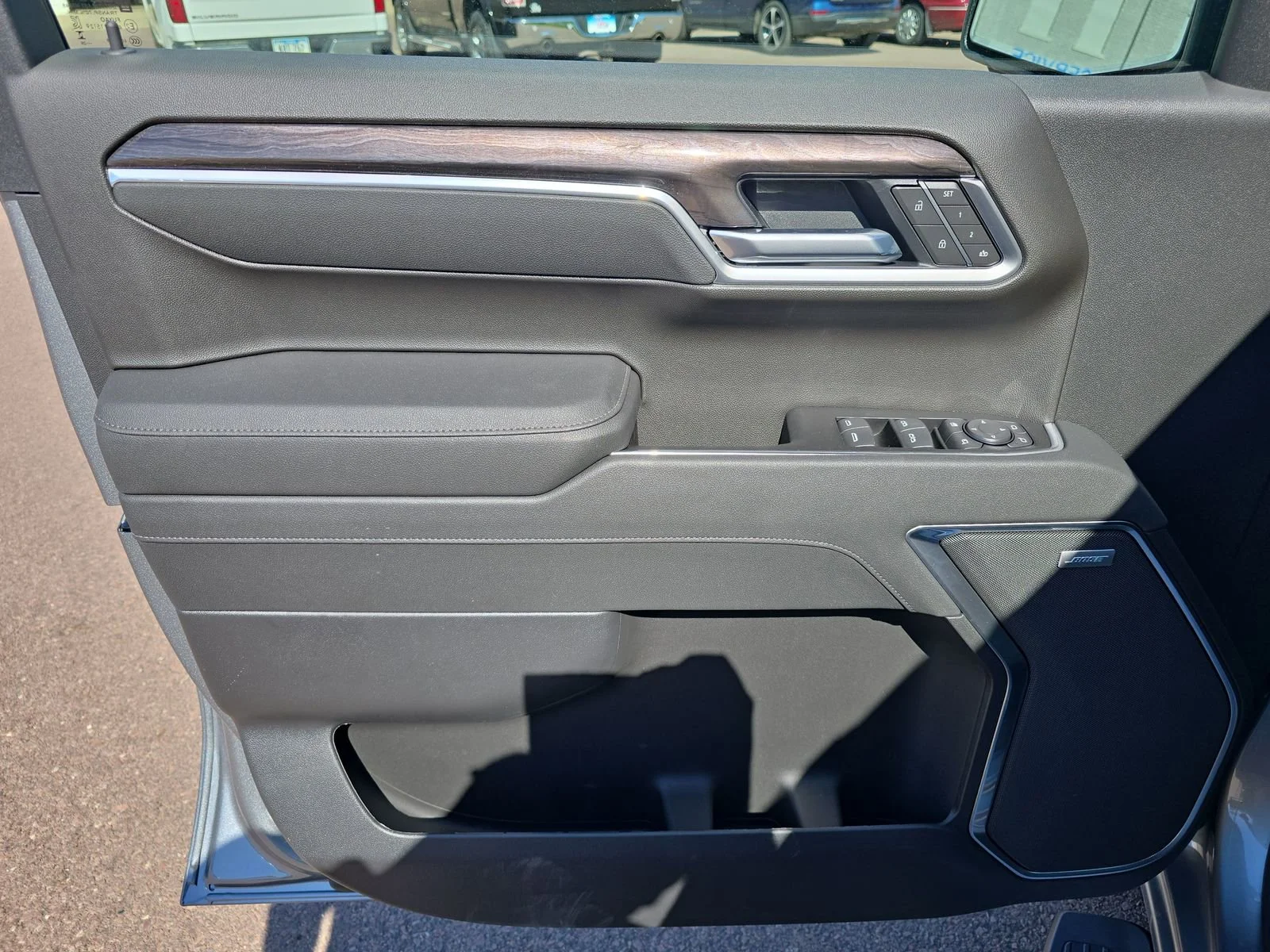 2026 Chevrolet Silverado 1500 LTZ - Photo 11
