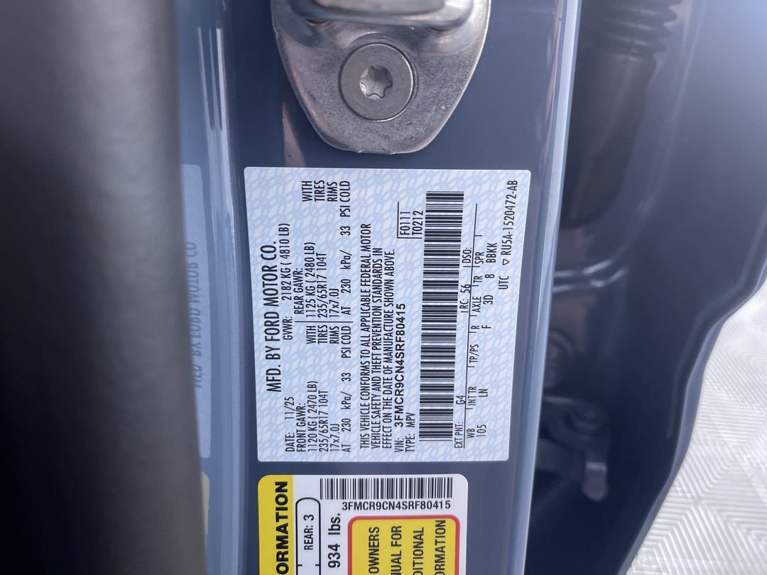 New 2025 Azure Gray Metallic Tri-Coat Ford Outer Banks image 12