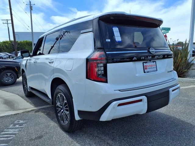 2025 Nissan Armada Platinum - Photo 10