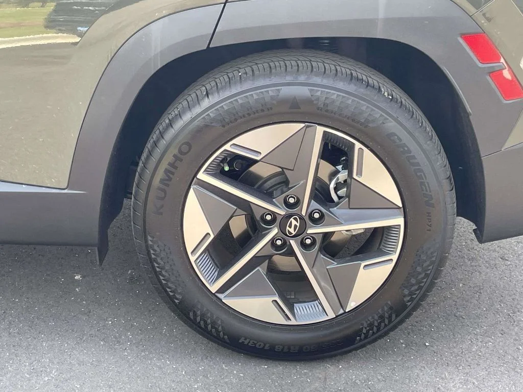 Certified Used 2026 Green Hyundai SEL image 28