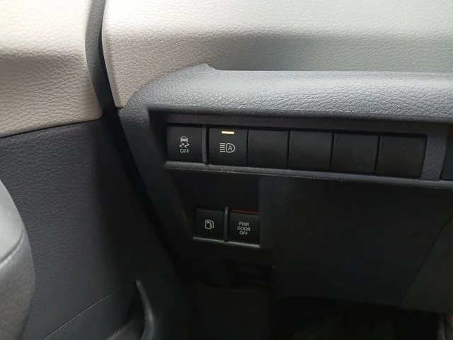Used 2023 Silver Toyota XLE image 31