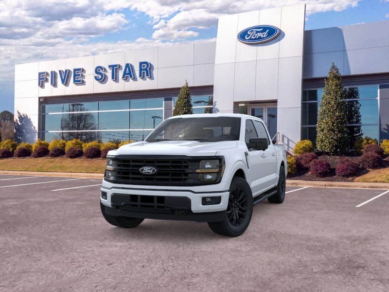 New 2026 Oxford White Ford XLT image 14