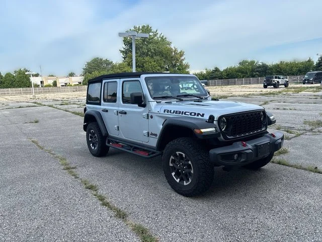 Used 2024 Silver Jeep Rubicon image 14
