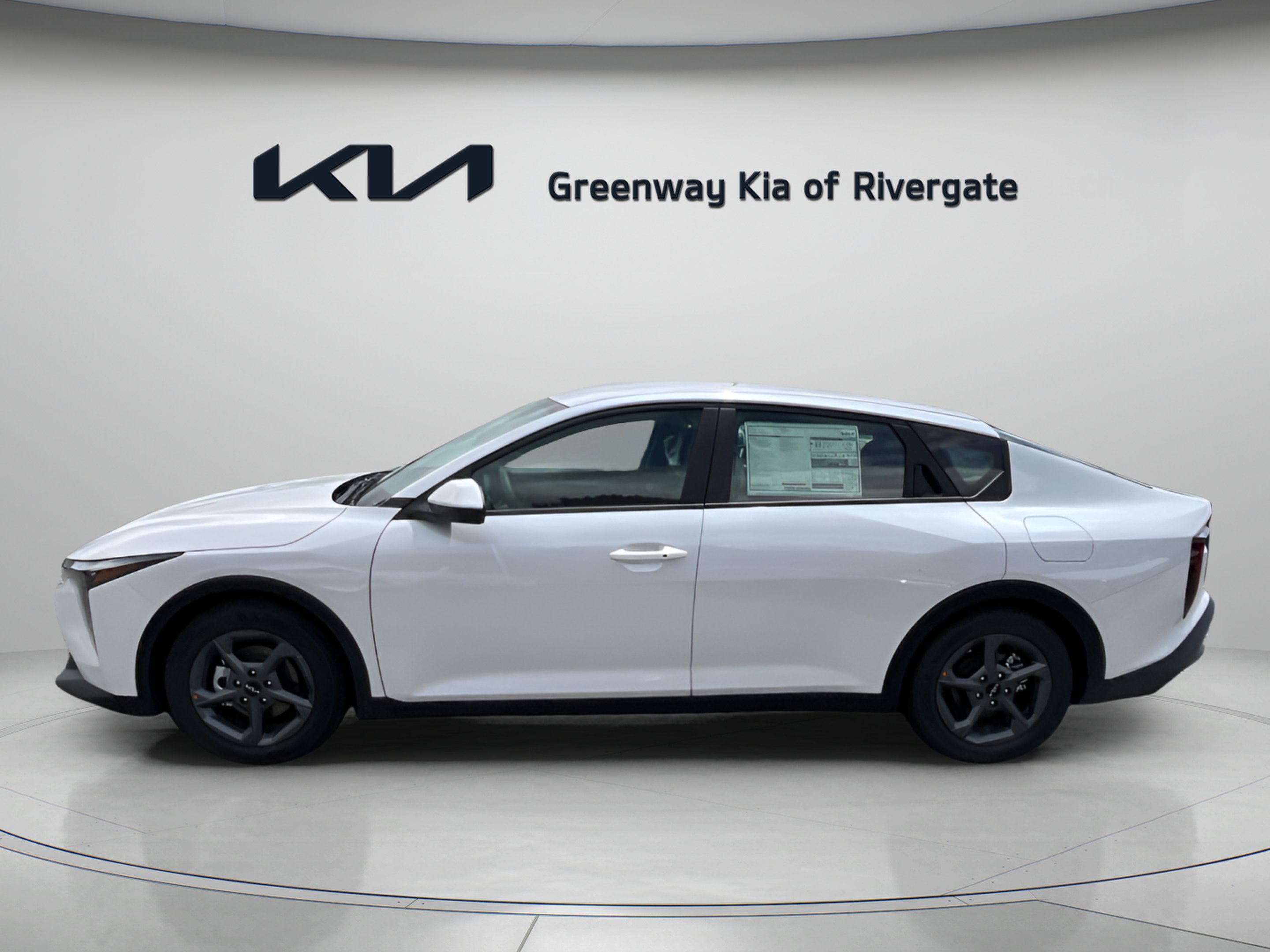 New 2026 Snow White Pearl Kia LXS image 4