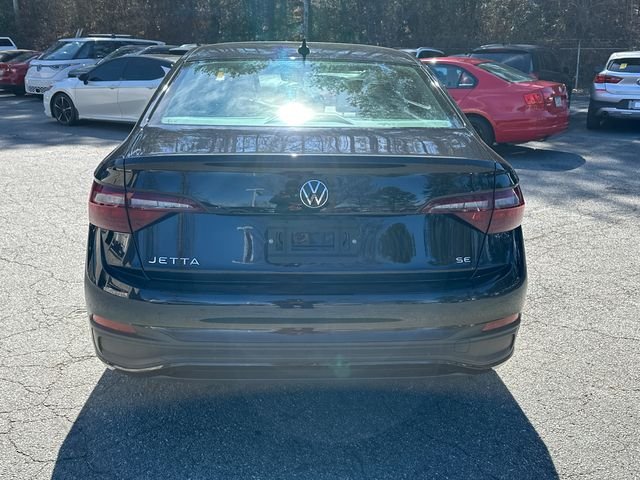 Used 2024  Volkswagen 1.5T SE image 6