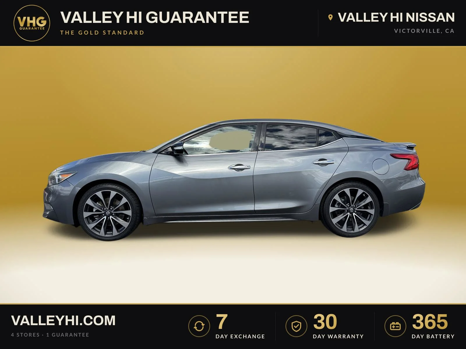 Used 2016 Gray Nissan SR image 4