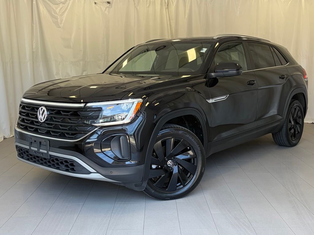 2024 Volkswagen Atlas Cross Sport 2.0T SE w/Tech 4MOTION's photo