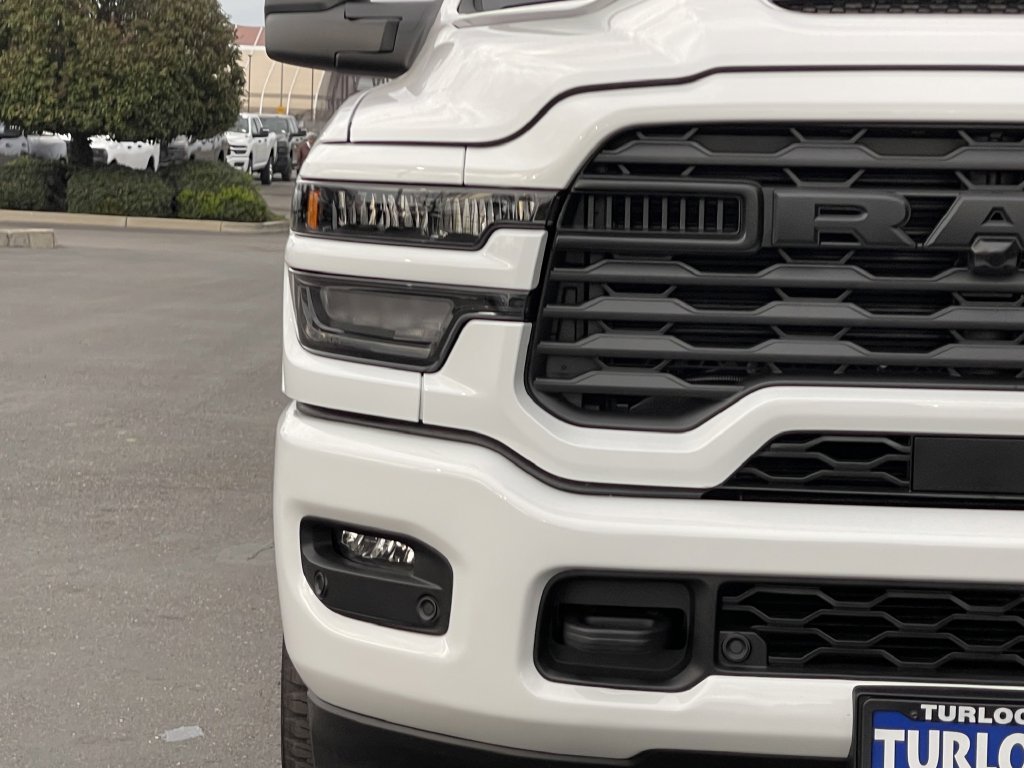 2026 RAM 2500 Tradesman/Black Express - Photo 6