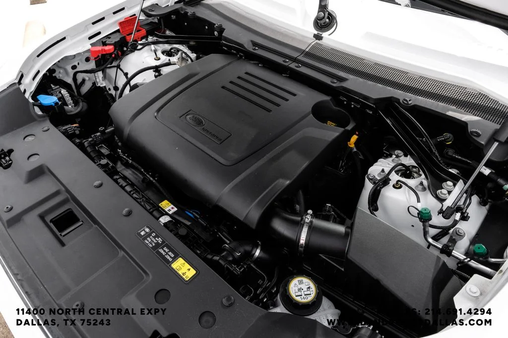 New 2026 Fuji White Land Rover S image 54
