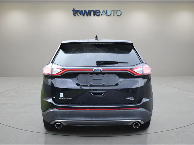 Used 2017 Black Ford SEL image 3