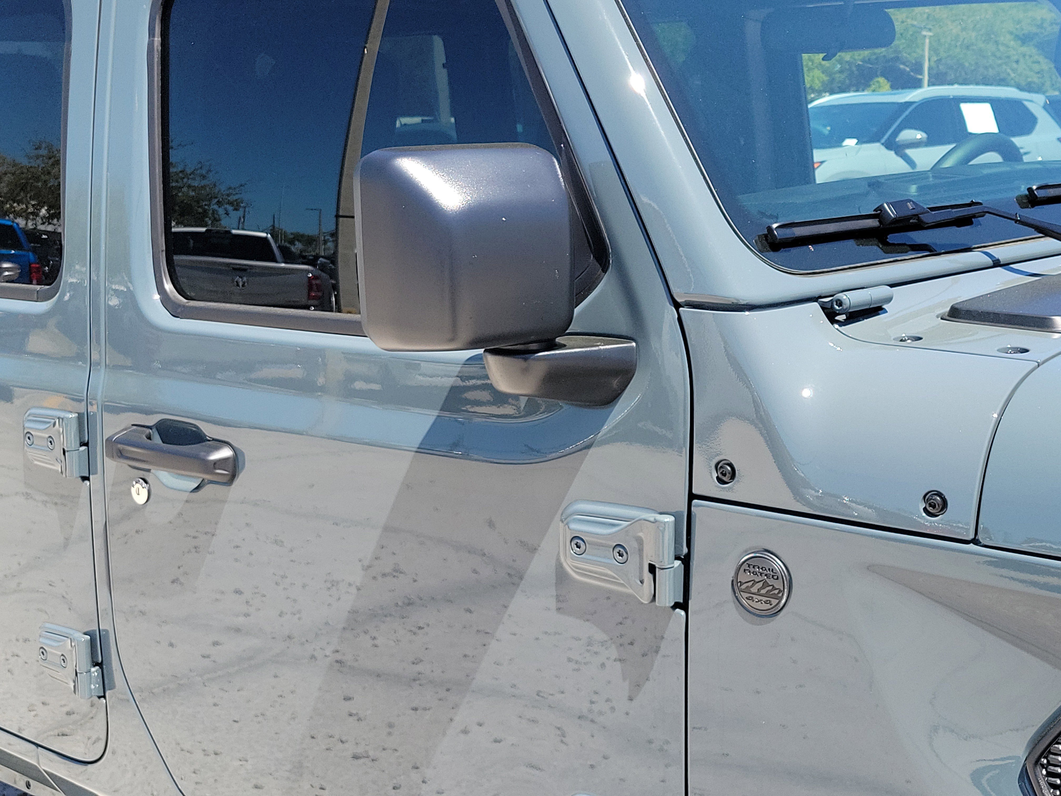 New 2026 Anvil Clear-Coat Exterior Paint Jeep Sport image 9