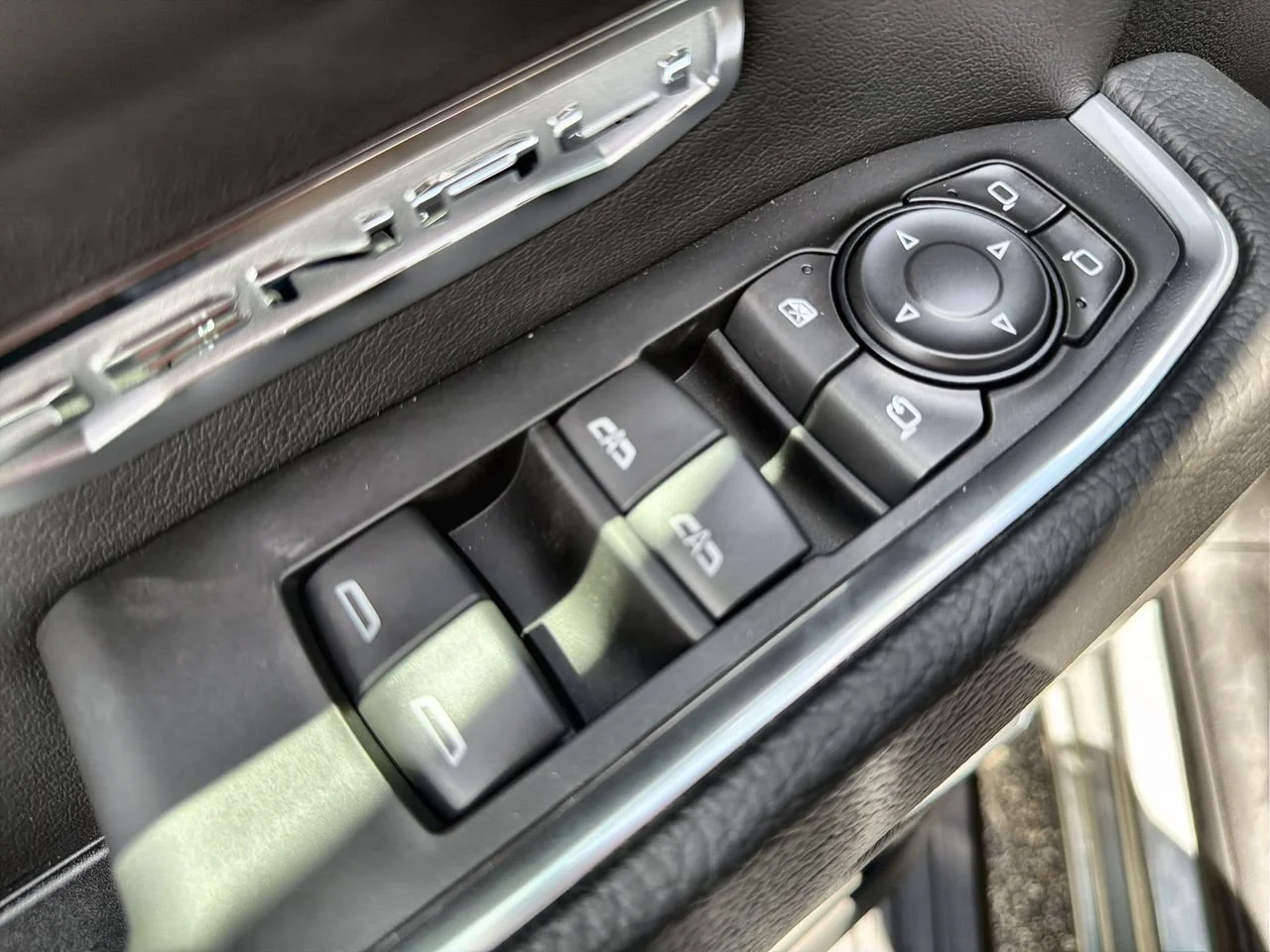 2026 GMC Sierra 1500 Denali - Photo 19