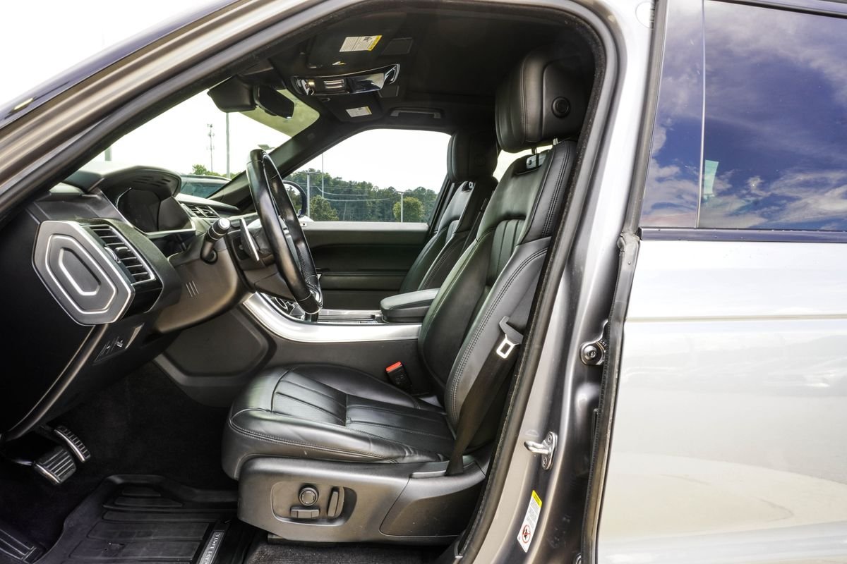 Used 2022 Silver Land Rover HSE Silver Edition image 38