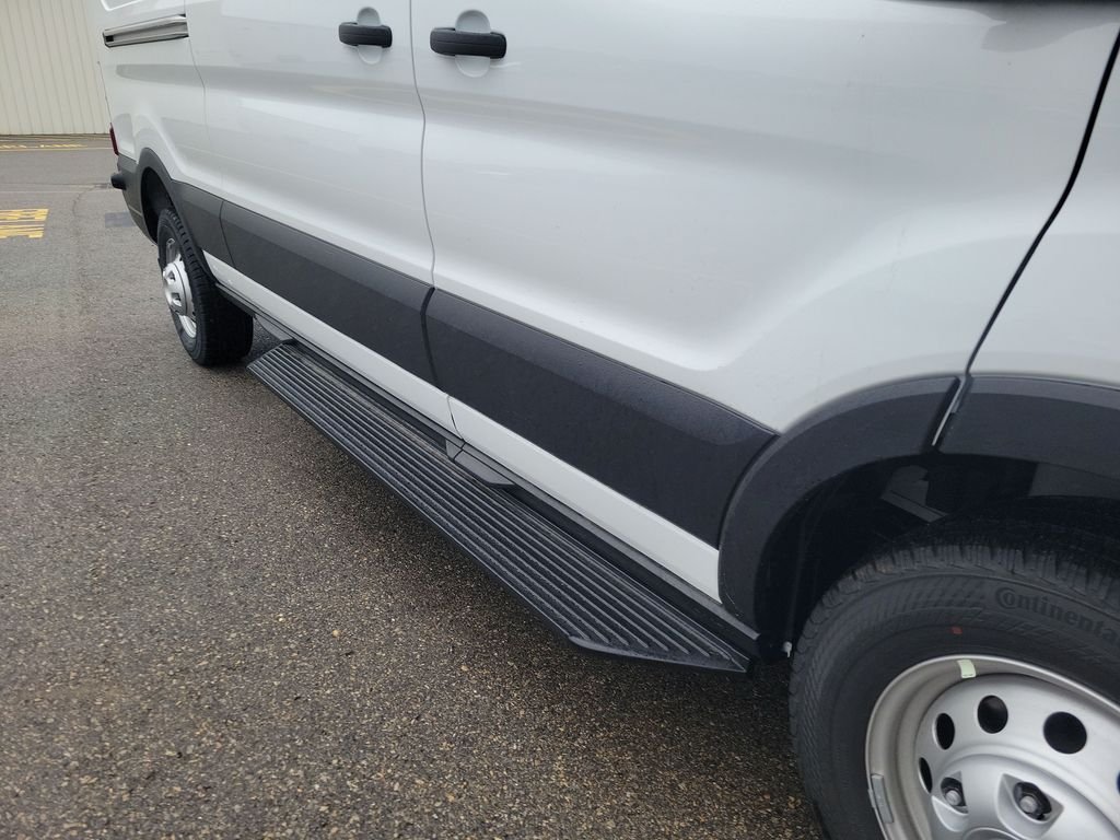 New 2026 Oxford White Ford Cargo Van image 24