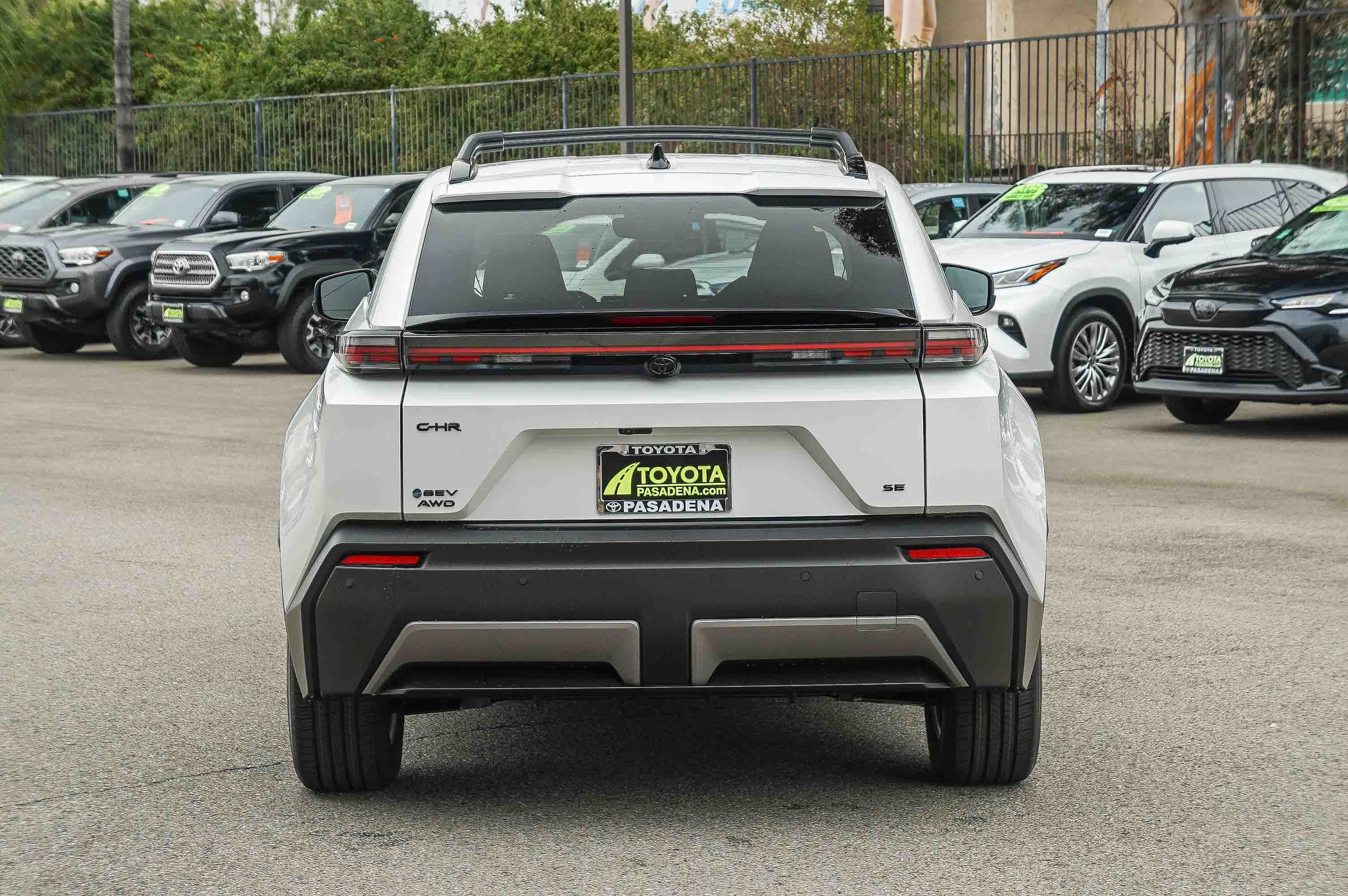 2026 Toyota C-HR SE - Photo 5