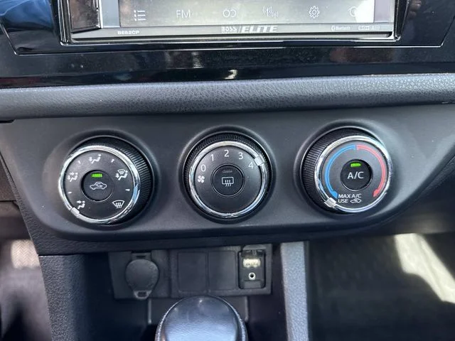 Used 2014 Silver Toyota L image 29