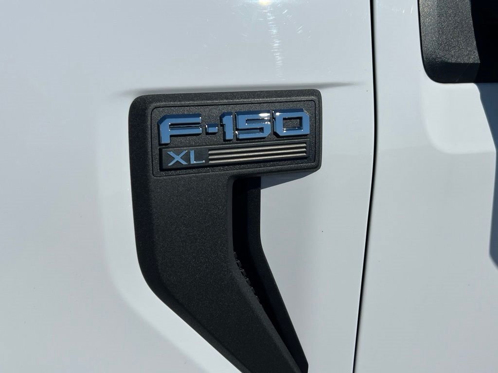 Used 2022 Oxford White Ford XL image 5