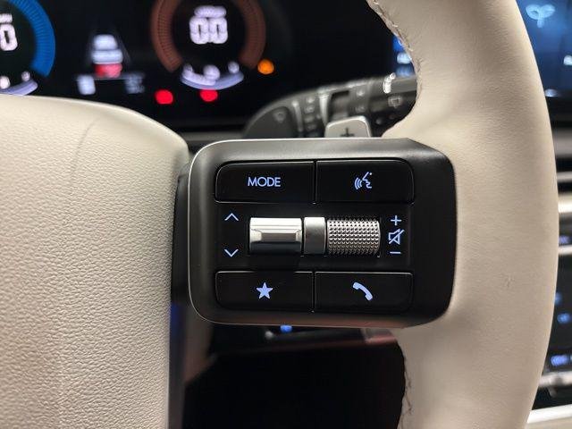 New 2026 Gray Hyundai SE image 13