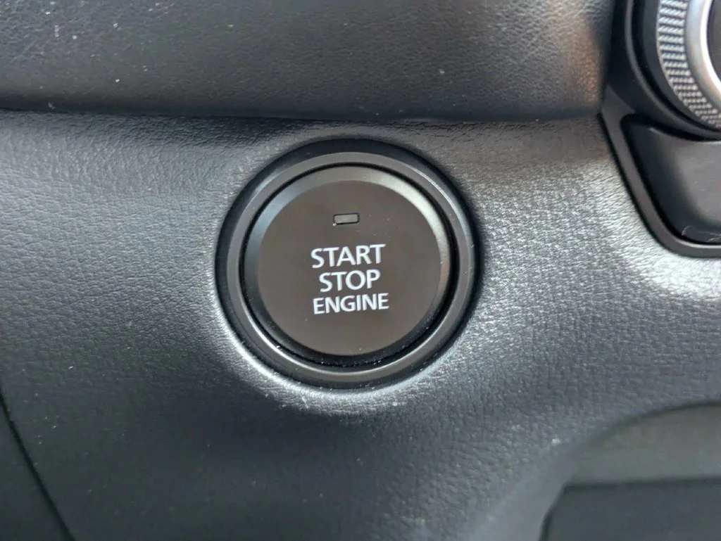 Used 2026 Wind Chill Pearl Mazda 2.5 Turbo image 29