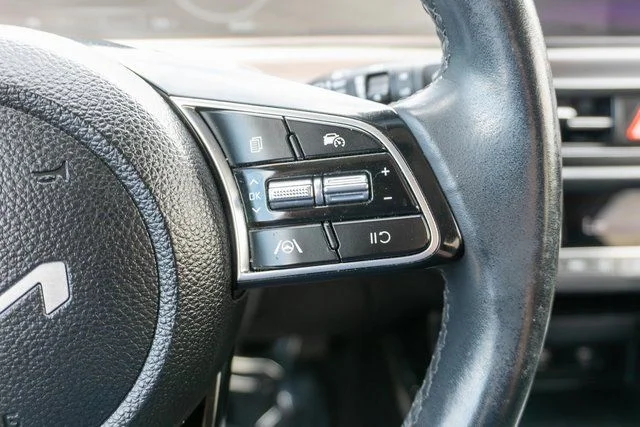 Used 2024 Blue Kia EX image 24