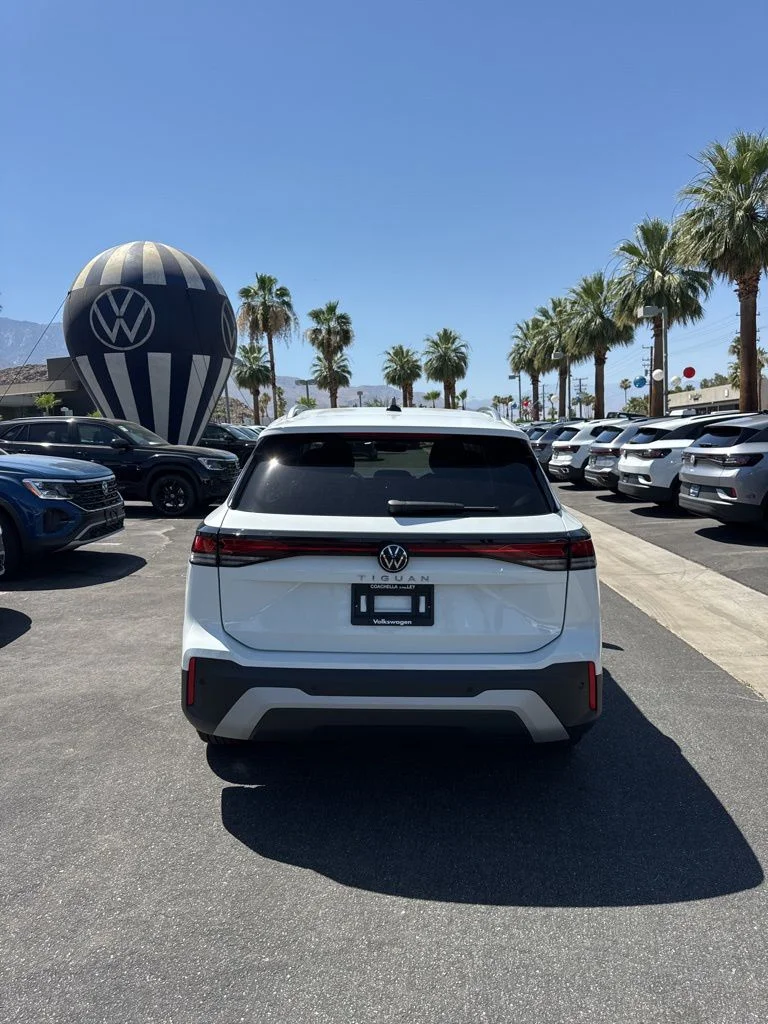 New 2026 White/off-white Volkswagen 2.0T S image 3