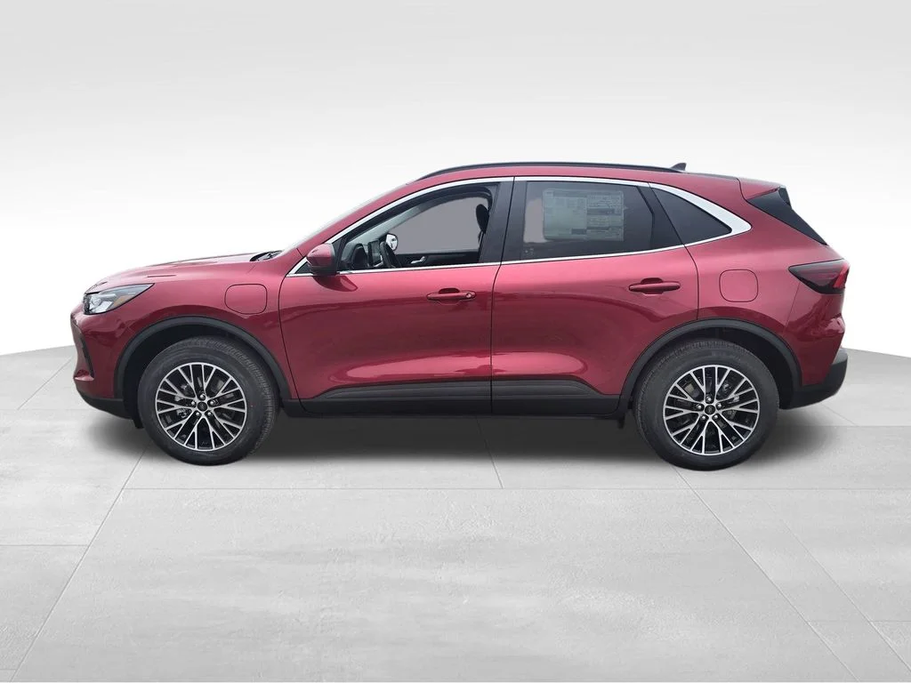 New 2026 Rapid Red Metallic Tinted Clearcoat Ford Plug-in Hybrid image 4