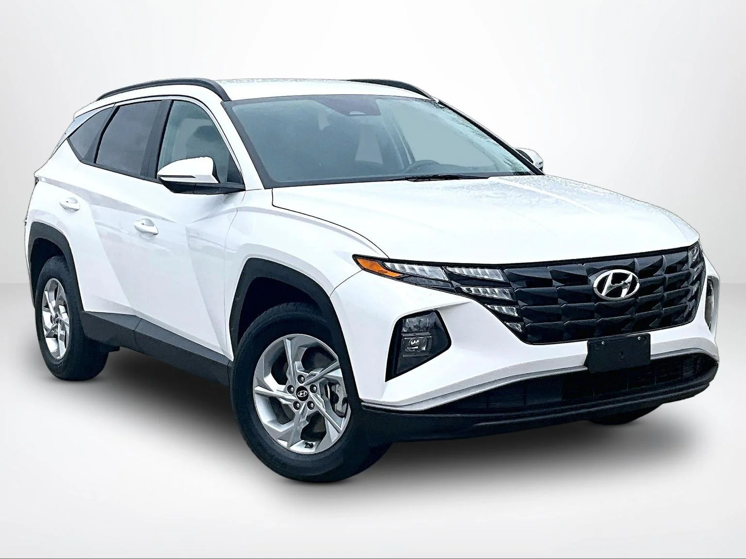 Used 2023 White Hyundai SEL image 13