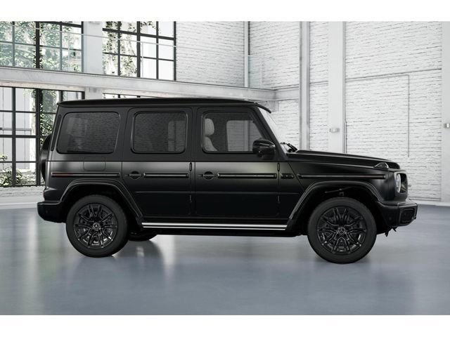 New 2026 MANUFAKTUR Night Black Magno Mercedes-Benz G 580 image 16
