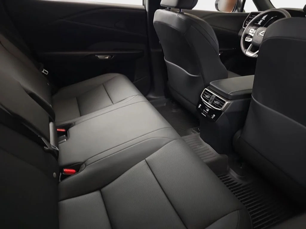 New 2026 Eminent White Pearl Lexus PREMIUM AWD image 11