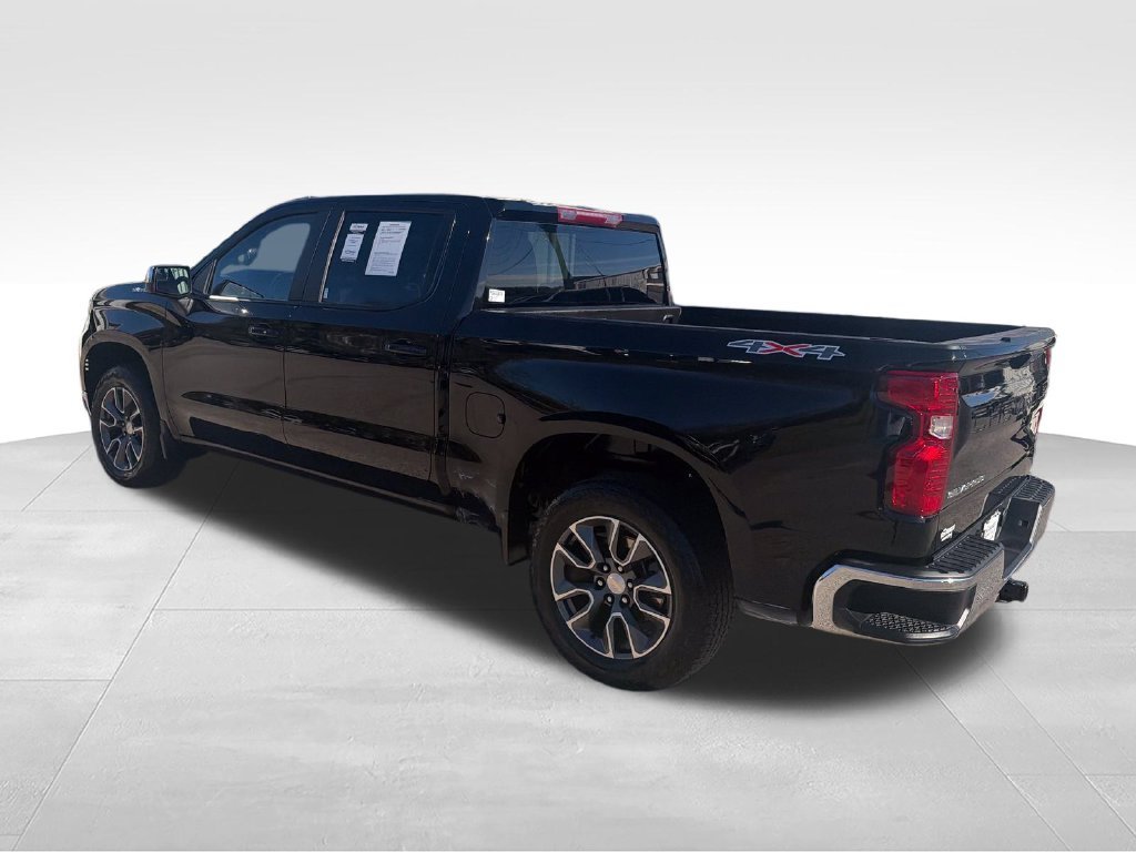 Used 2024 Black Chevrolet LT image 3