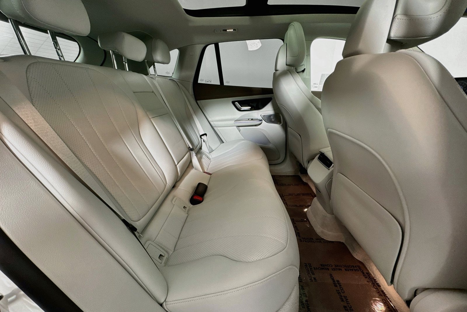 Certified Used 2023 Polar White Mercedes-Benz EQE 350 image 26