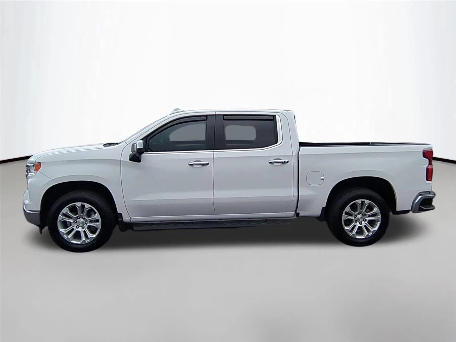 Used 2023 Summit White Chevrolet LTZ image 2