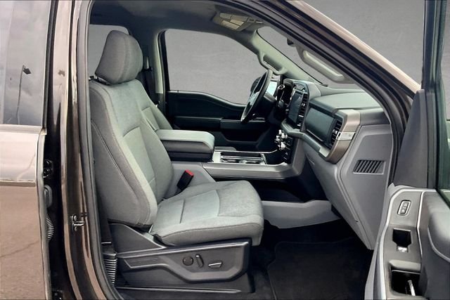Used 2024 Brown Ford XLT image 5