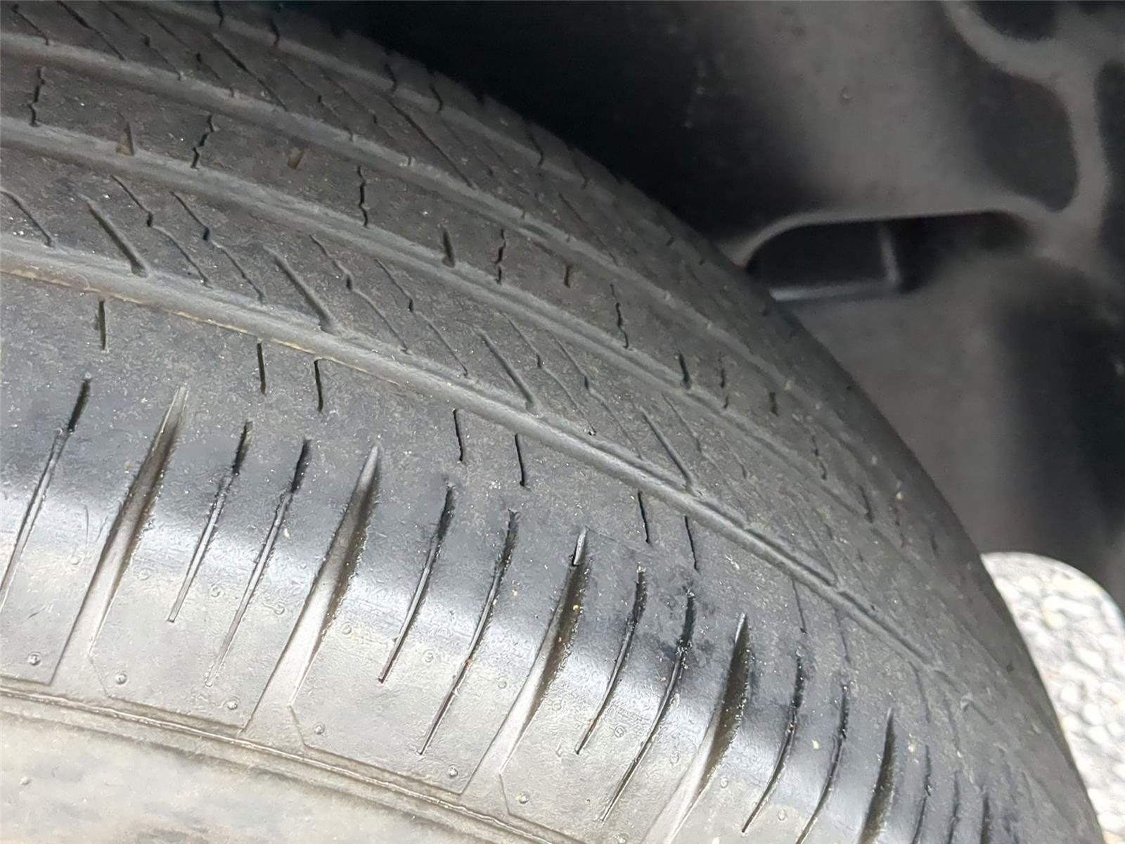 Used 2021 Bikini Metallic Clearcoat Jeep Sport image 13