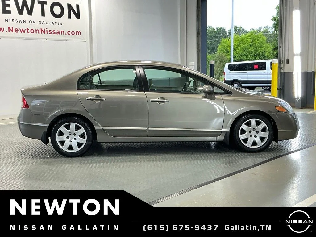 Used 2008 Borrego Beige Metallic Honda LX image 4