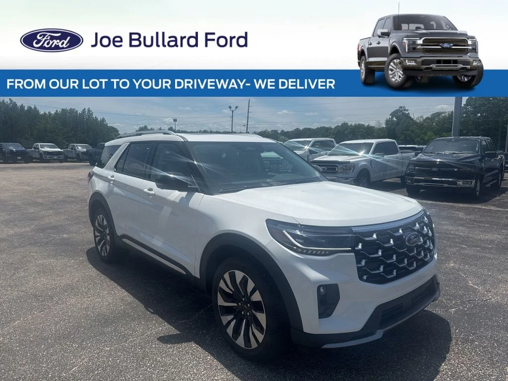 2026 Ford Explorer Platinum 4WD's photo