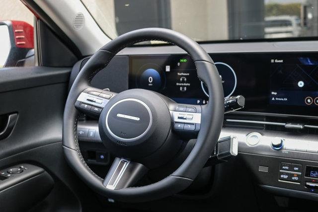 2025 Hyundai Kona EV SEL - Photo 15