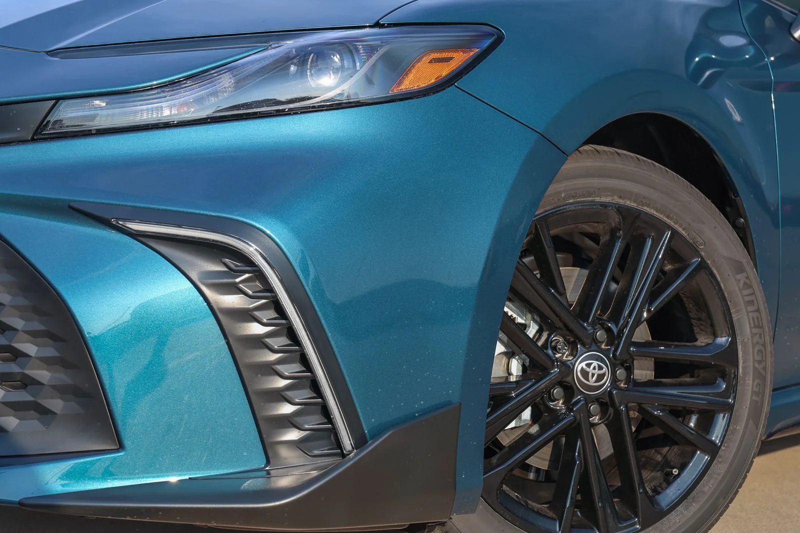 New 2026 Ocean Gem Toyota SE image 11