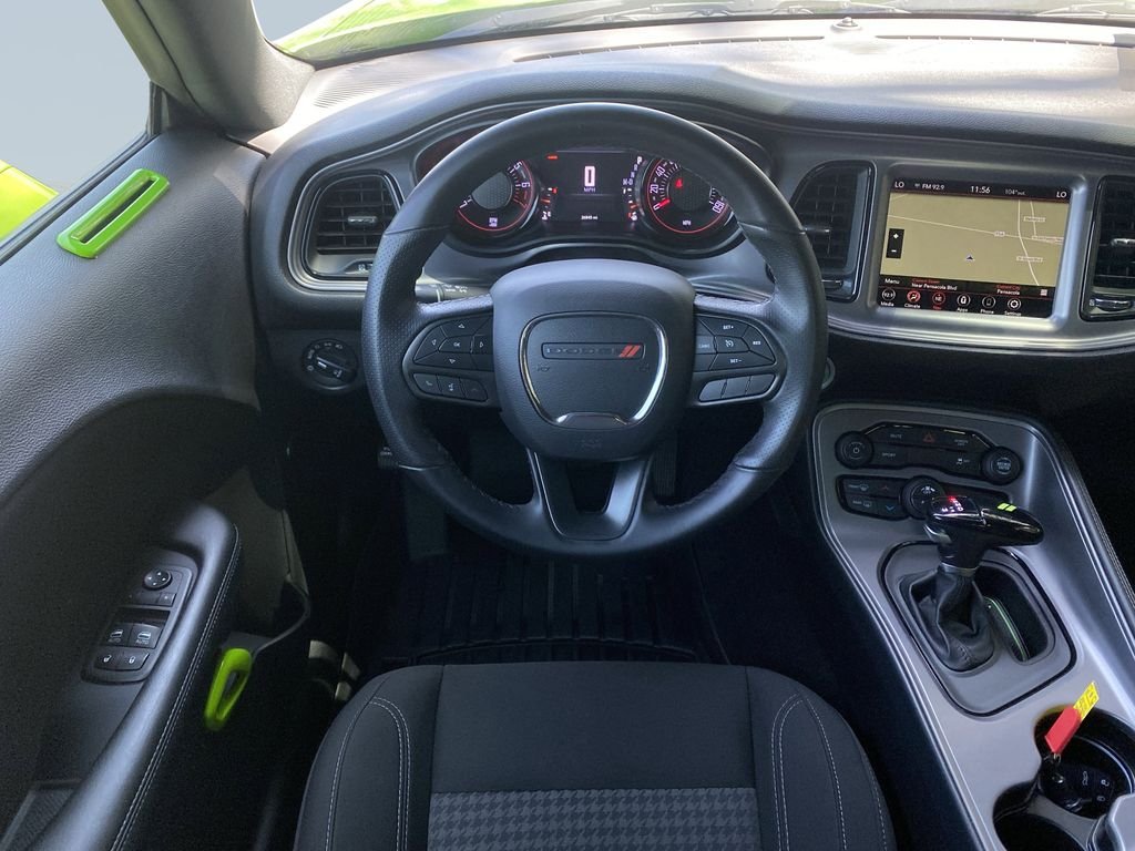 Used 2023 Sublime Metallic Clearcoat Dodge SXT image 13