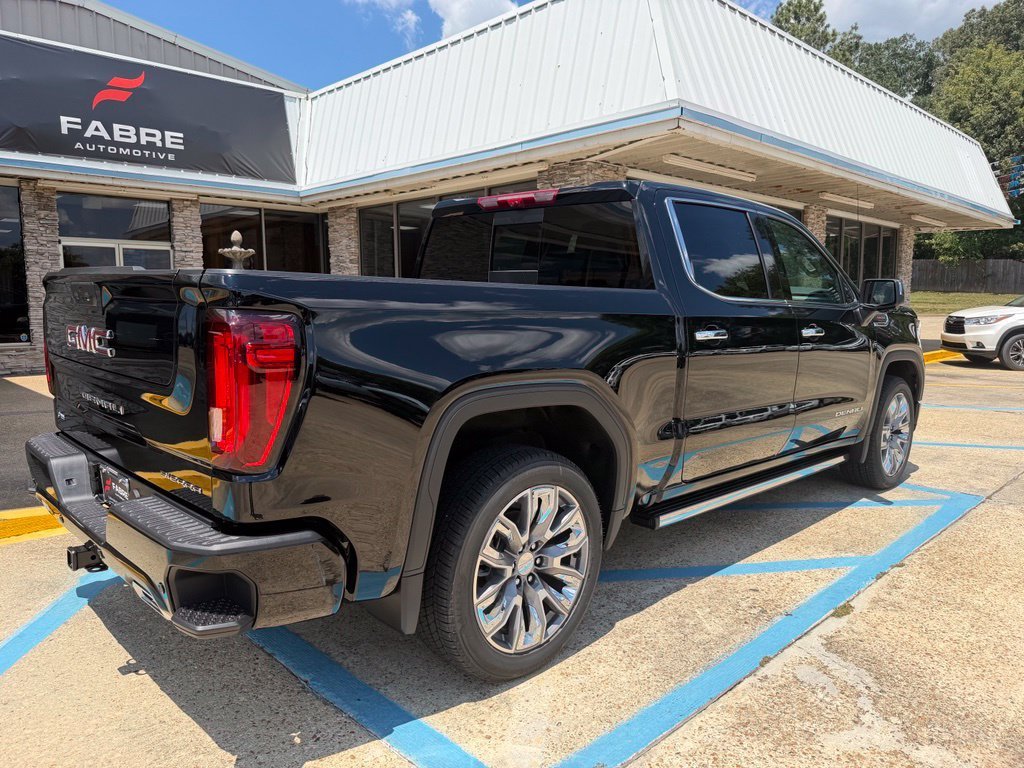 2026 GMC Sierra 1500 Denali - Photo 8