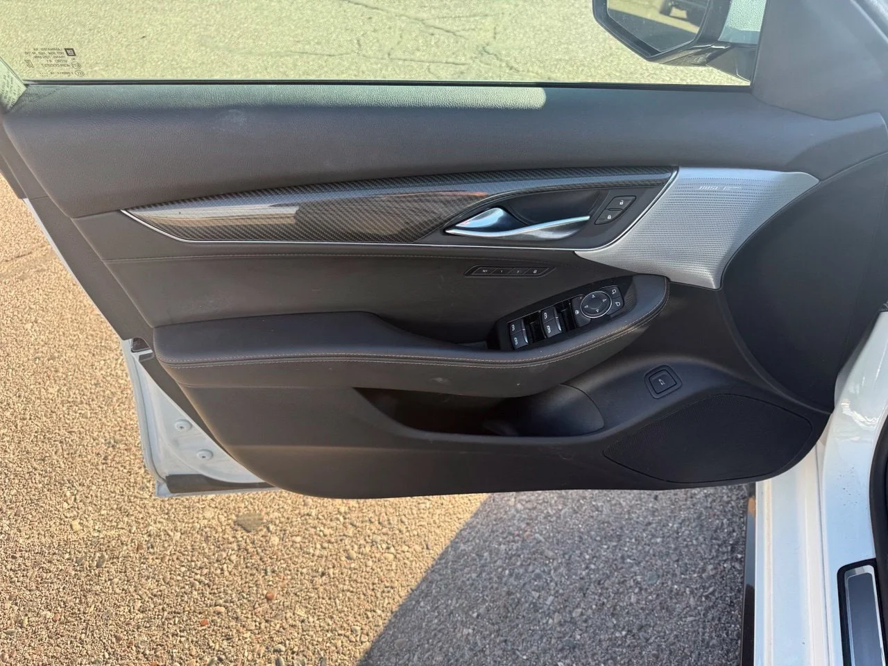 Used 2020 Summit White Cadillac Sport image 14