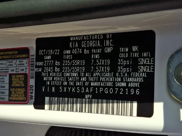 Certified Used 2023 White Kia SX-Prestige image 28