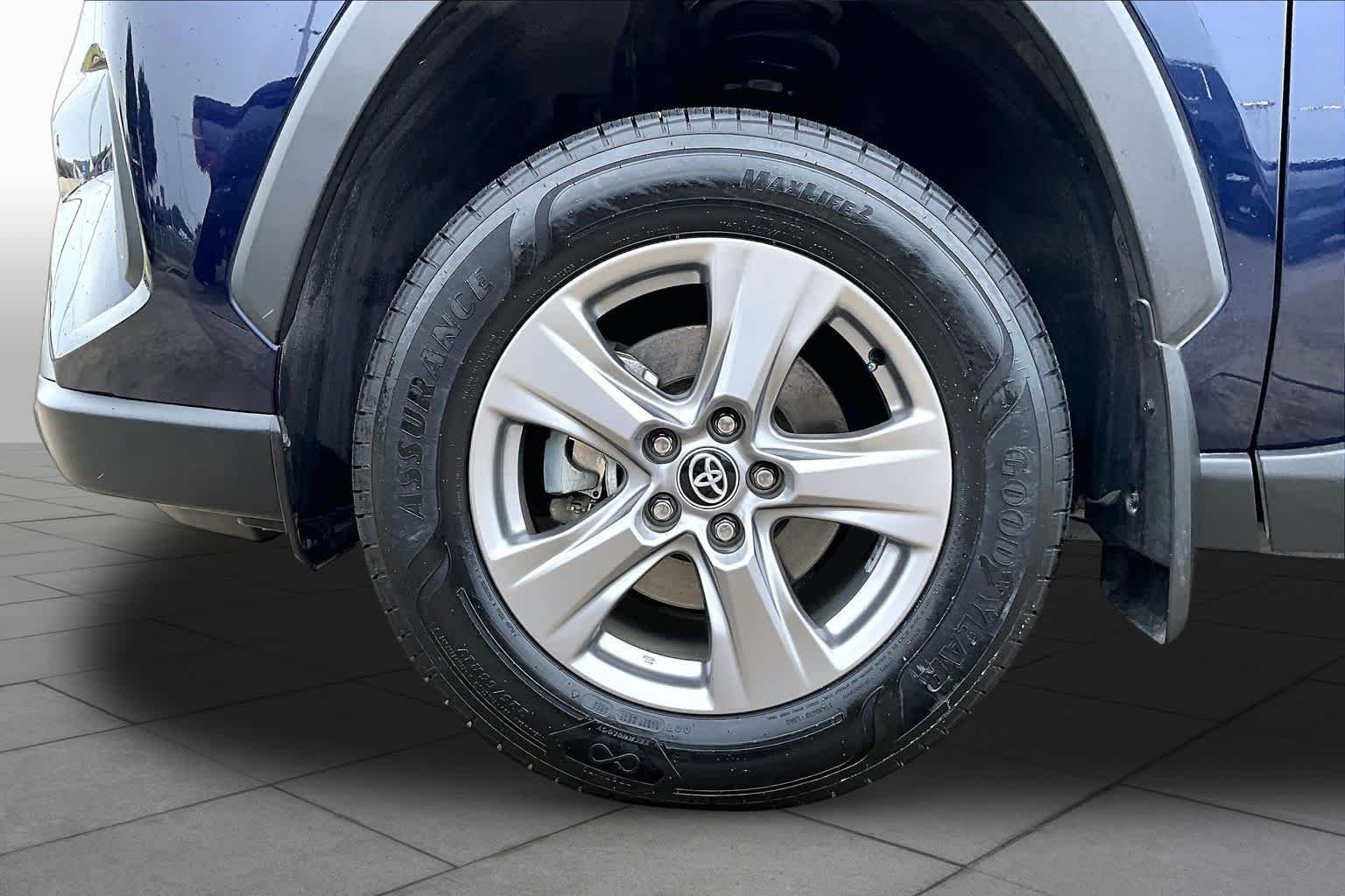 Used 2024 Blueprint Toyota XLE image 11