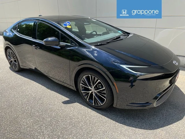 2024 Toyota Prius XLE