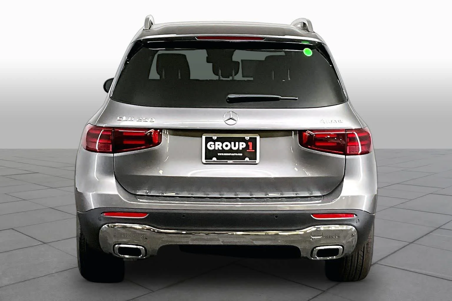 New 2026 Mountain Grey Metallic Mercedes-Benz GLB 250 image 5