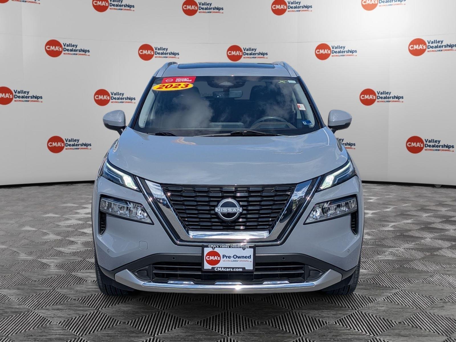 Used 2023 Boulder Gray Pearl Nissan Platinum image 2