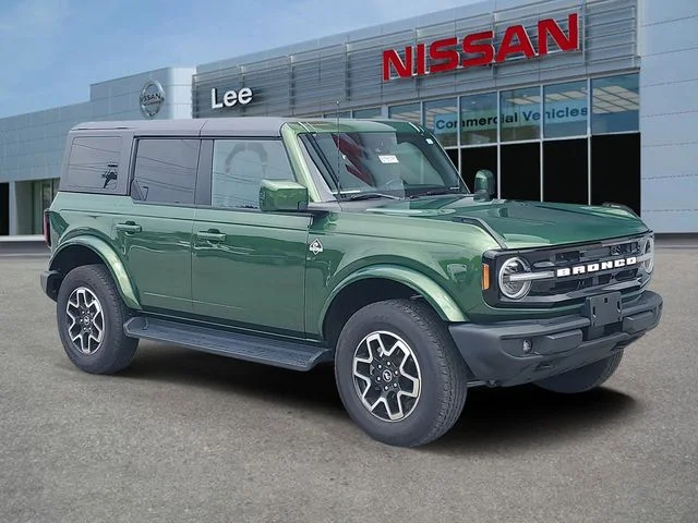 2025 Ford Bronco Outer Banks 4x4's photo
